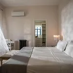 Villa Lou