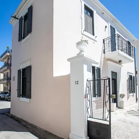 Lou ヴィラ Rhodes City