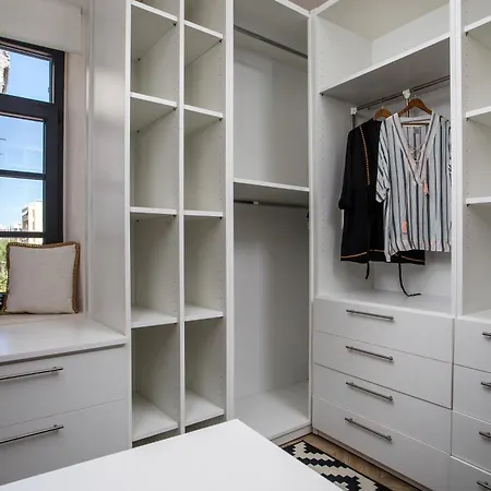 Lou ヴィラ Rhodes City