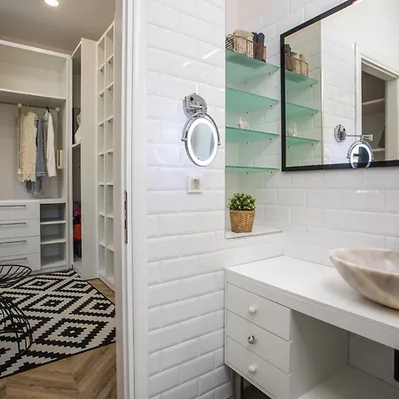 Lou עיר רודוס